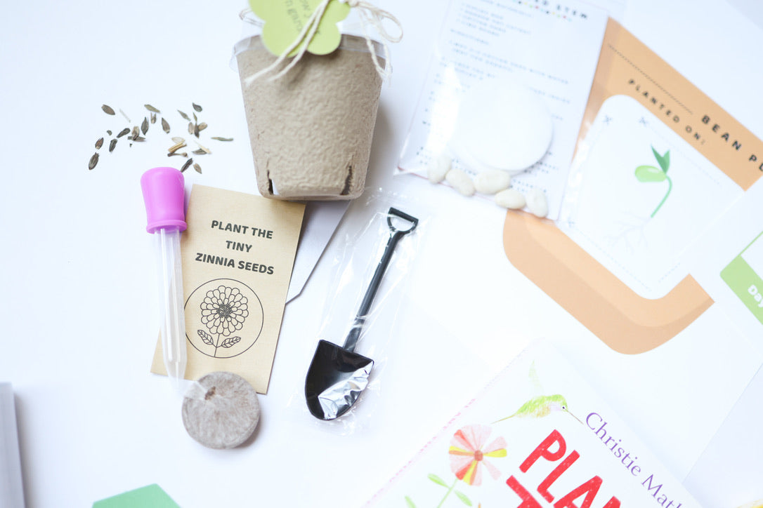 May Read & Learn Box – Bloom & Grow